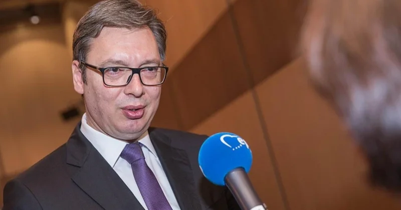 Президент Сербии распустил парламент и стал кандидатом в премьеры