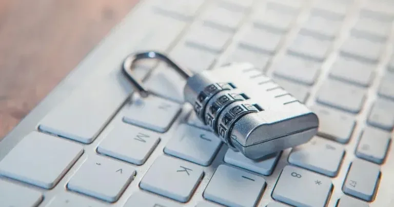 ЭЦҚ мерзімін ұзартыңыз . Полиция алаяқтықтың жаңа бір түрі пайда болғанын ескертеді