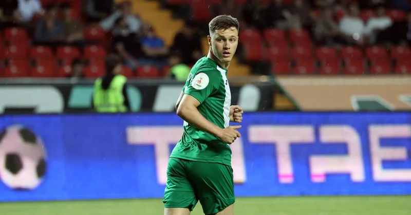 Самородов не помог Ахмату избежать поражения от Спартака