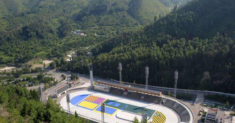 Большая перестройка на Медеу