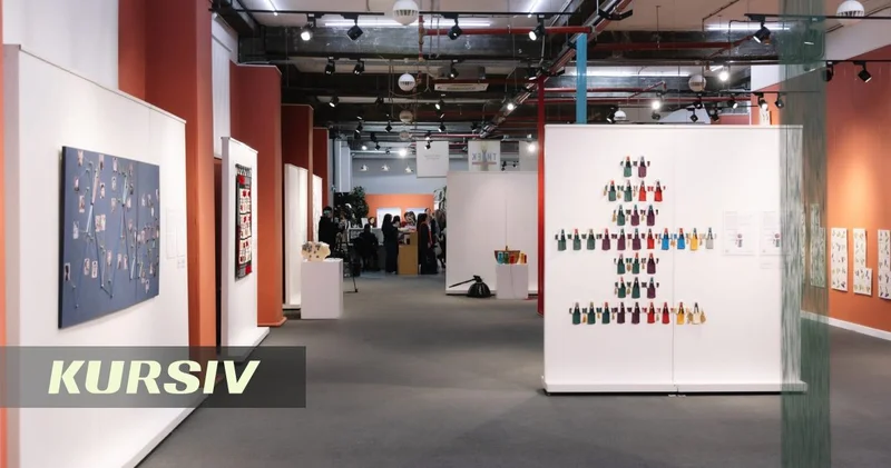 Выставка о гендерном неравенстве открылась в Алматы