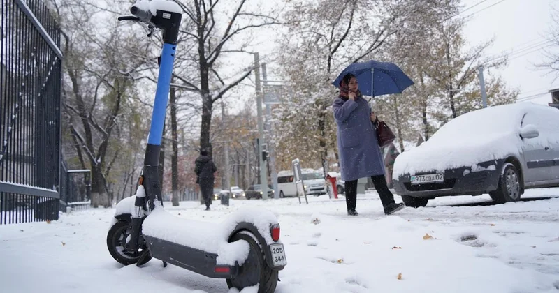 Снег, дождь и 20 градусов мороза обещают в мегаполисах Казахстана во вторник