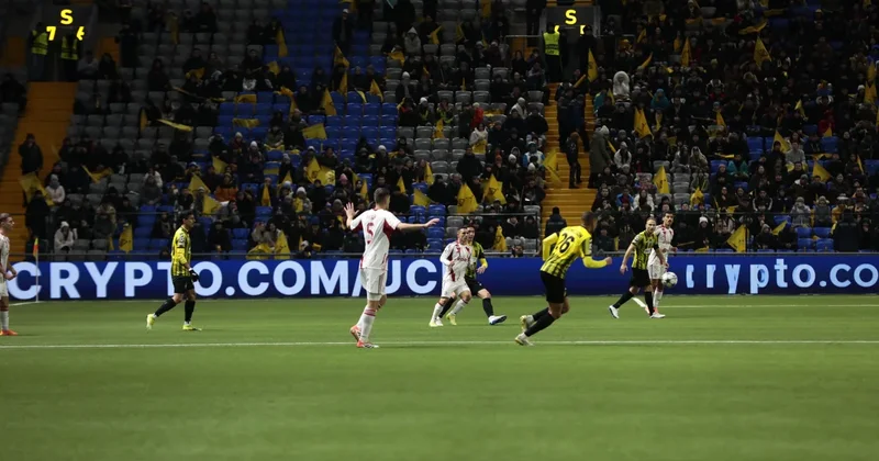 Кайрат ни разу не пробил по воротам Олимпиакоса в первом тайме