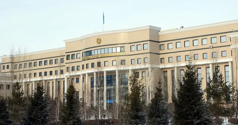 Токаев назначил новых послов в Чехии, Нидерландах и Люксембурге