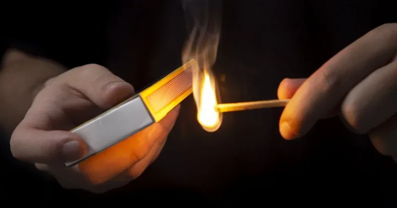 Подросток устроил пожар в подъезде в Астане погиб другой ребёнок