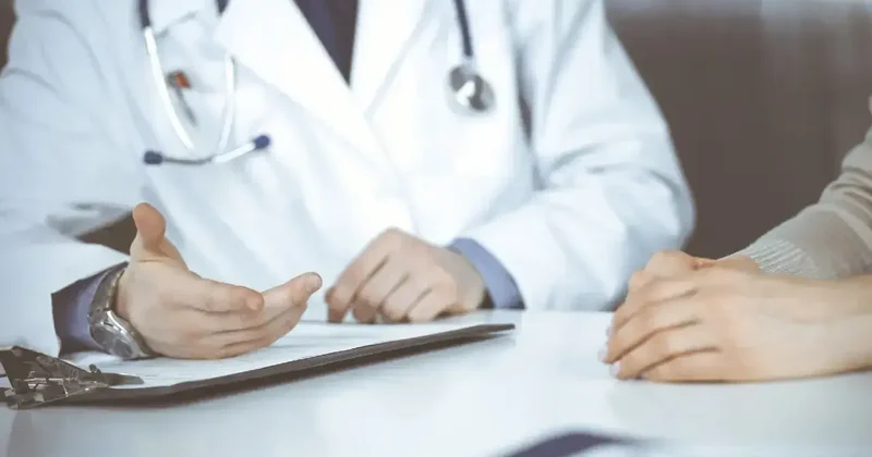 Казахстанцы могут попасть на приём ведущих онкологов для диагностики опухолей органов пищеварения