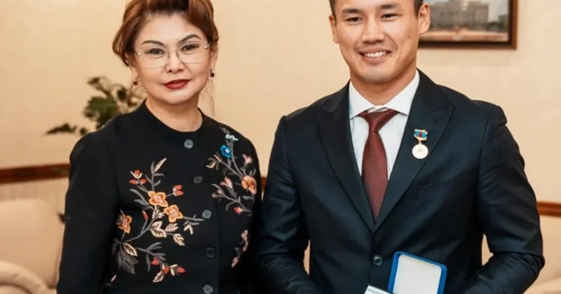 Звезда Бишарашек стал заслуженным деятелем РК