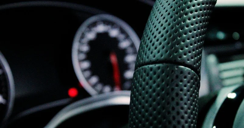 Казахстанец не смог ездить на своем авто и обратился в суд