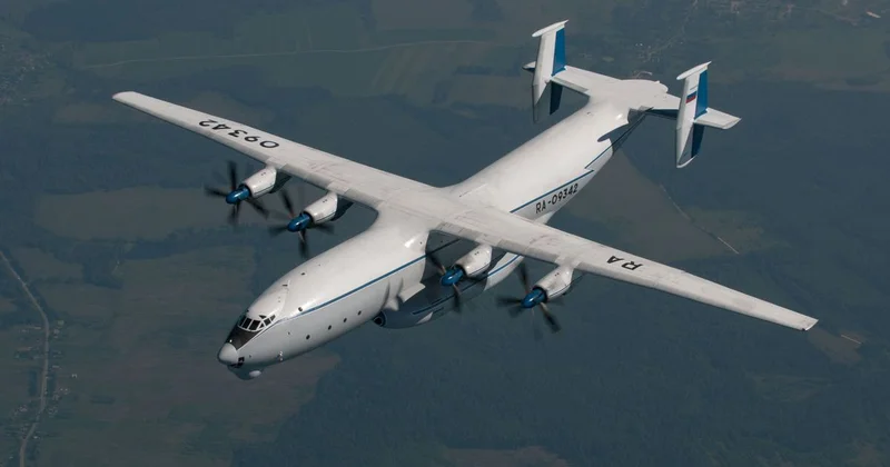 Один из самых больших военных самолетов в мире разбился в России: что известно о ЧП