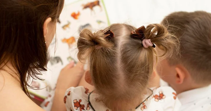 Снизить пенсионный возраст матерям предложили в России