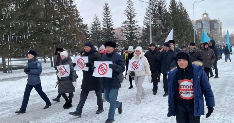 В центре Петропавловска зажгли огонь