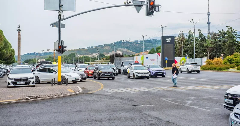 Әйелін көліктің жүк салғышында тасыған: Талдықорғанда оқыс оқиға болды