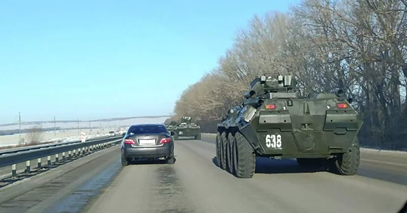 Астана Көкшетау тас жолында әскери техника колоннасы көзге түсті министрлік не дейді