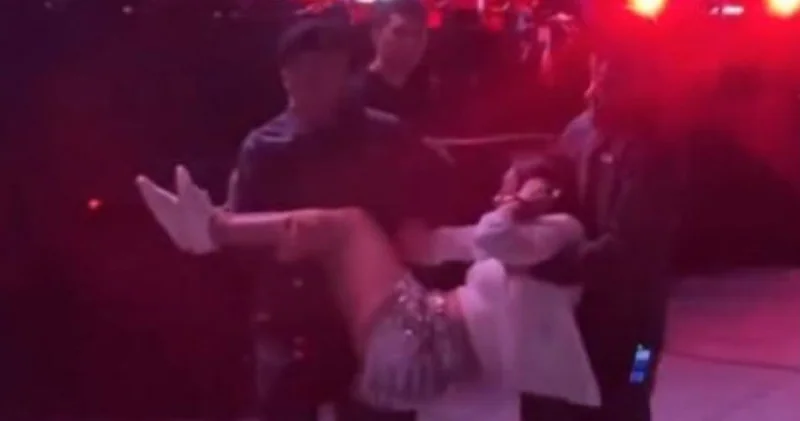 Астанадағы Дженнифер Лопестің концертінде жанжал шығарғаны үшін полицейдің әйеліне айыппұл салынды