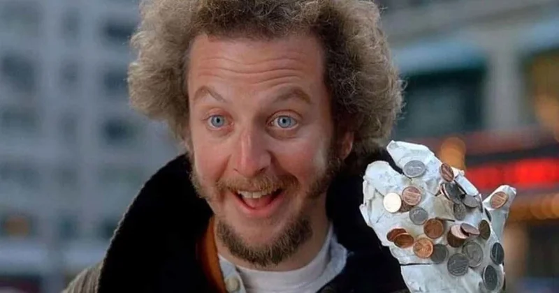 Звезду Один дома поймали на клубничке