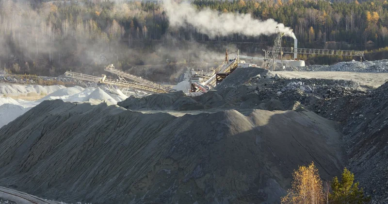 Власти африканской страны, где активно работает ERG, захотели ограничить иностранный бизнес ради Трампа