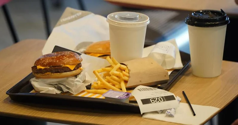 Возможное возвращение: McDonald s вновь зарегистрировали товарный знак в России