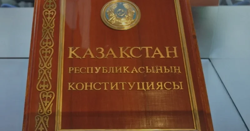 Когда именно начнет действовать новая Конституция и как пройдут первые выборы в Курултай
