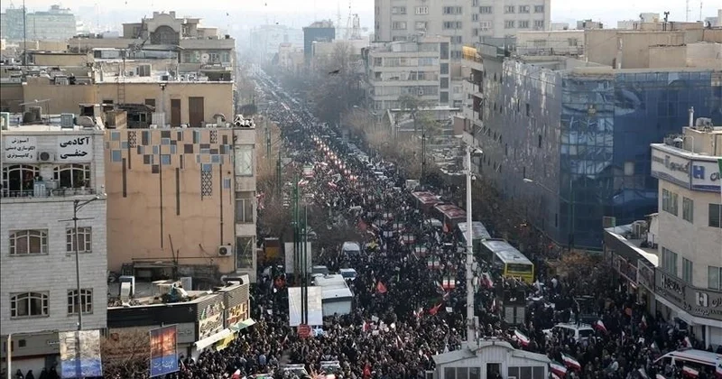 HRANA: Иранда болған оқиғалар кезінде 6 961 адам қаза тапқан