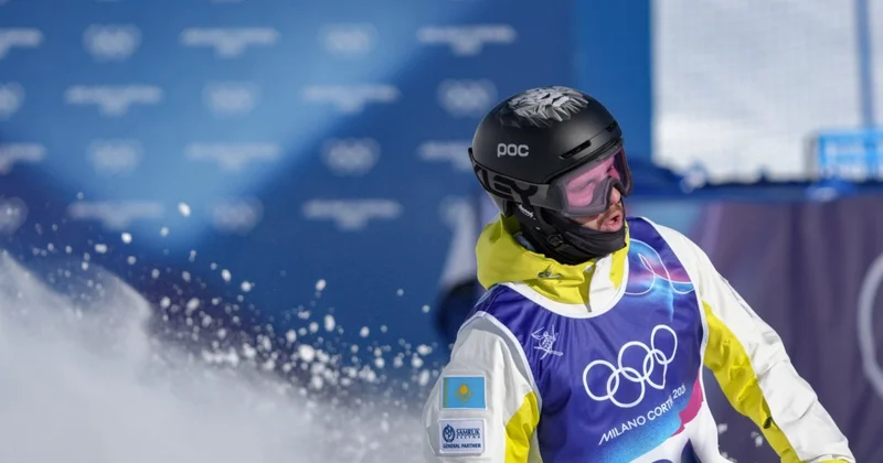 Казахстанец Павел Колмаков вышел в финал Олимпиады по фристайл могулу