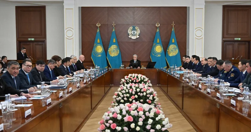 Президент раскритиковал чиновников на забалтывание проблем