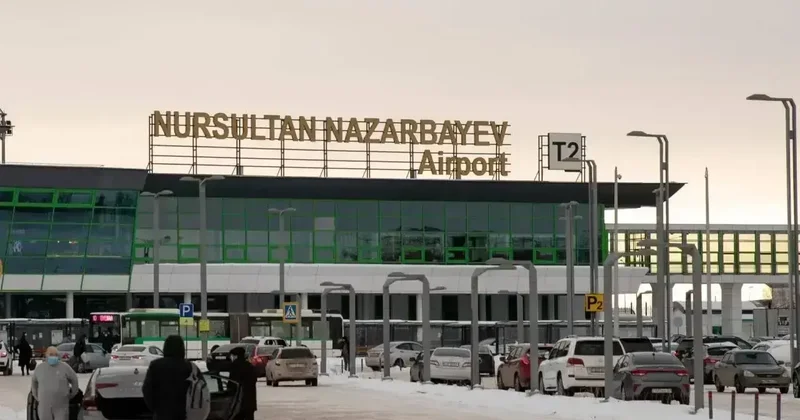 В аэропорту Астаны из за непогоды задержали 18 рейсов