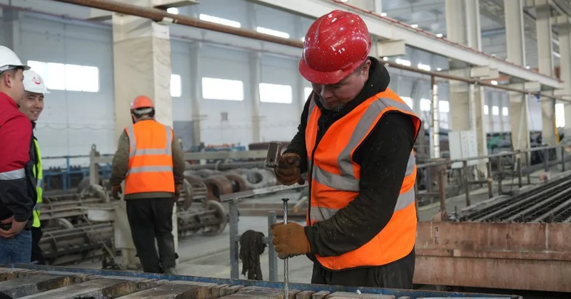 200 ден астам жаңа өндіріс орнының құрылысы аяқталуға жақын Олжас Бектенов
