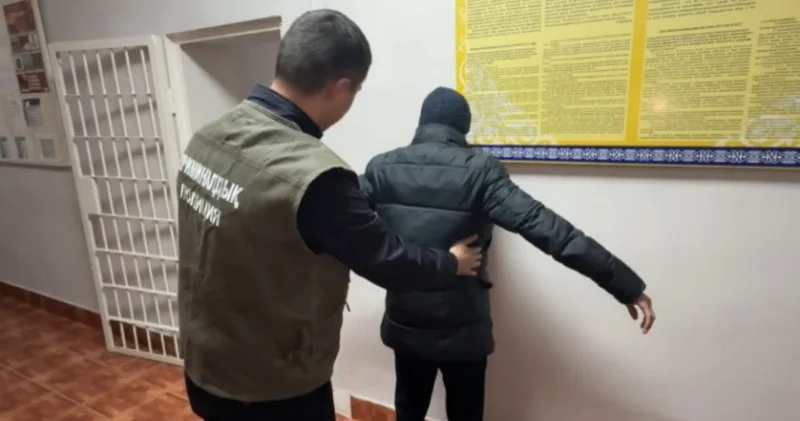 Шымкентте екі сталкер қамауға алынды