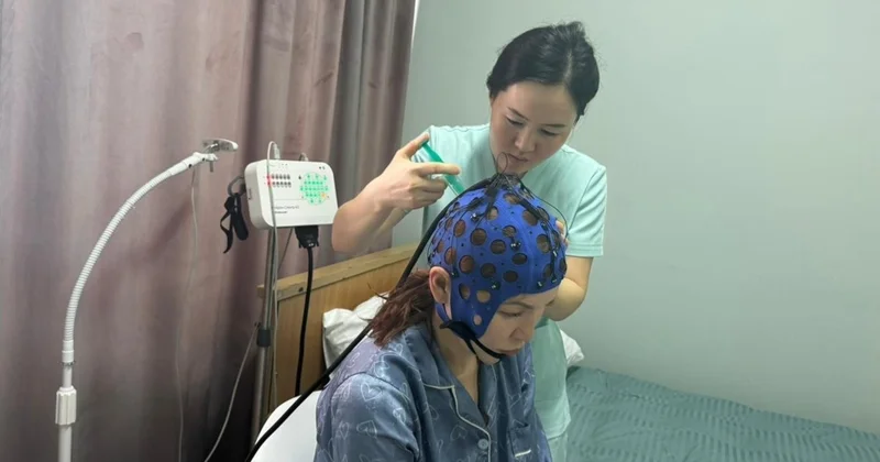 Елордадағы емханада ми қызметін зерттейтін аппарат іске қосылды