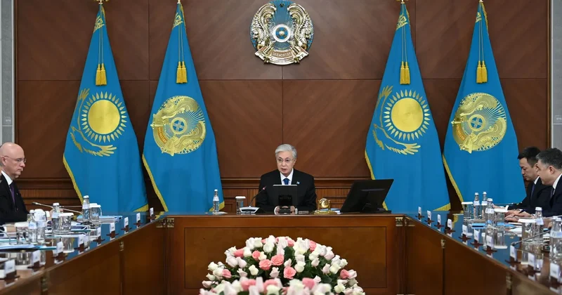 Надо читать : Токаев упрекнул правительство за невнимание к его словам