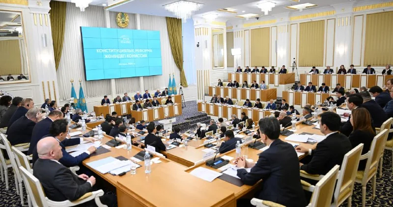 Енді міндет емес, құқық: Жаңа Конституция жобасында Құрылтайға қатысты норма нақтыланды