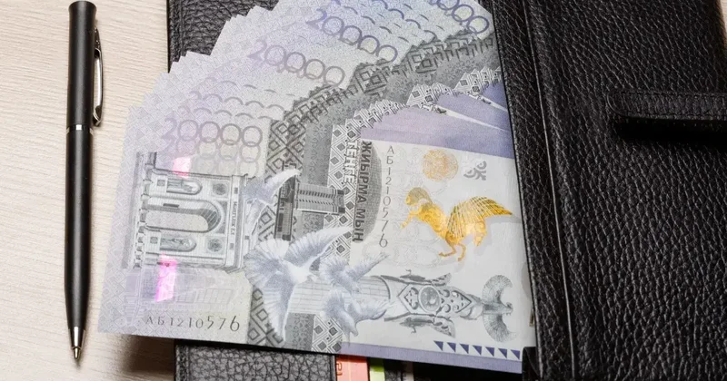 Правительство разрабатывает меры для повышения зарплат казахстанцев Бектенов