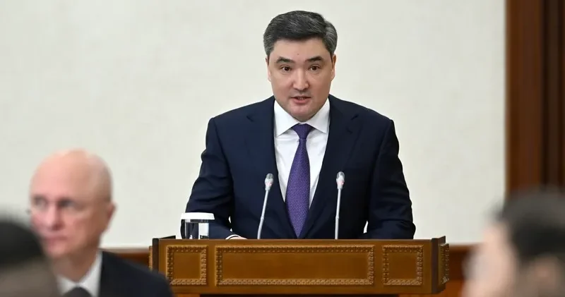 Бектенов 2026 жылы халықтың нақты табысын арттыру жоспарланып отырғанын мәлімдеді