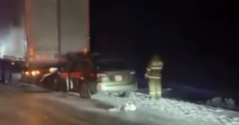 Сразу три аварии друг за другом произошли на одном участке трассы Астана Караганда (видео)