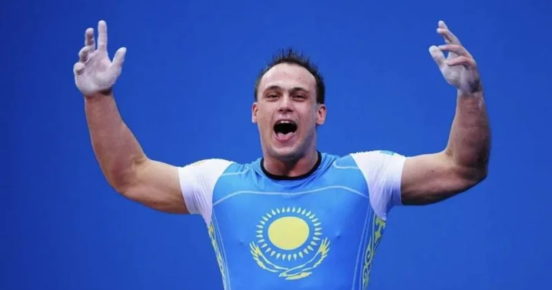 Илья Ильин киім бизнесіне бет бұрды