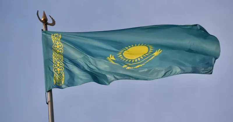 Ақтөбедегі Орталық саябақта мемлекеттік ту неге түсірілді