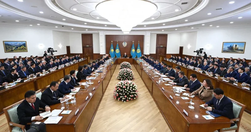 Үкіметтің кеңейтілген отырысы: онлайн трансляция