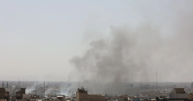 Иран Біріккен Араб Әмірліктеріне соққы жасады: 6 адам қаза тапты