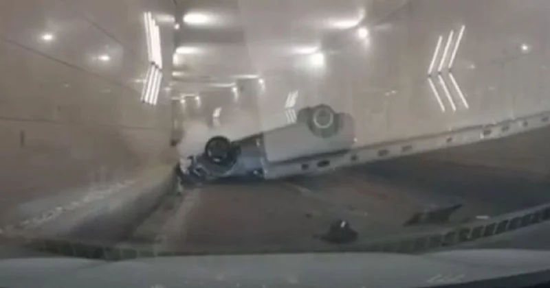 Автомобиль перевернулся на ровном месте в Астане (видео)