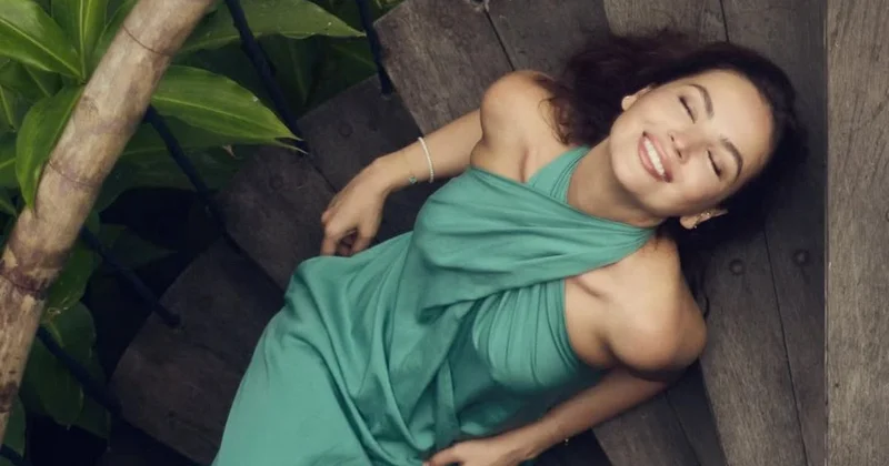 Богиня : Асель Сагатова впечатлила фотосессией в экзотической стране