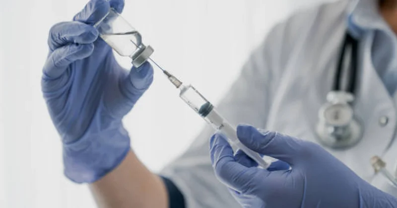 Вакцина алмағандар жұқтырып жатыр : Қазақстанда екпеден бас тарту 4,8 есеге артқан