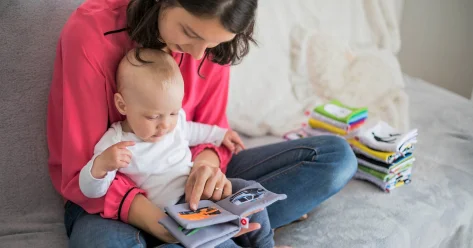 В Усть Каменогорске мать несколько месяцев не могла вернуть своего ребенка