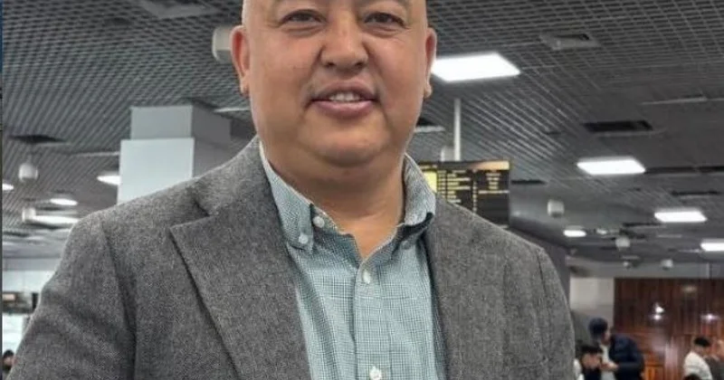 Казахстанский врач спас пассажира во время рейса Нью Йорк Ташкент