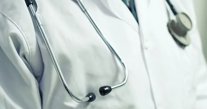 Дефицит врачей: власти удвоили расходы на поддержку сельских специалистов