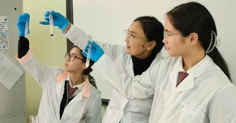 Ізденген жетер мұратқа