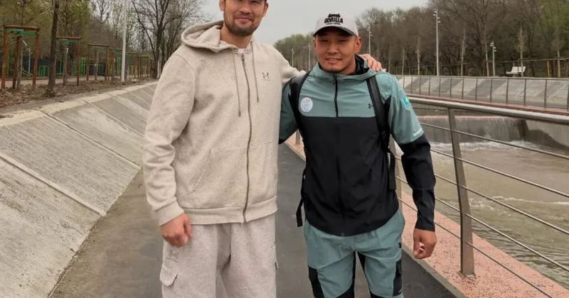 Шавкат Рахмонов встретился с чемпионом Паралимпиады Ерболом Хамитовым