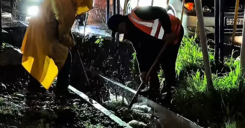 Ливень в Алматы: в акимате заявили, что затопленных участков нет