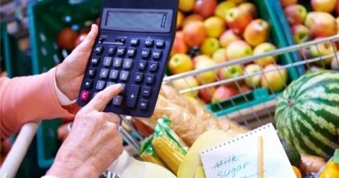 Абай облысында азық түлік бағасын негізсіз көтерген кәсіпкерлер жазаға тартылды