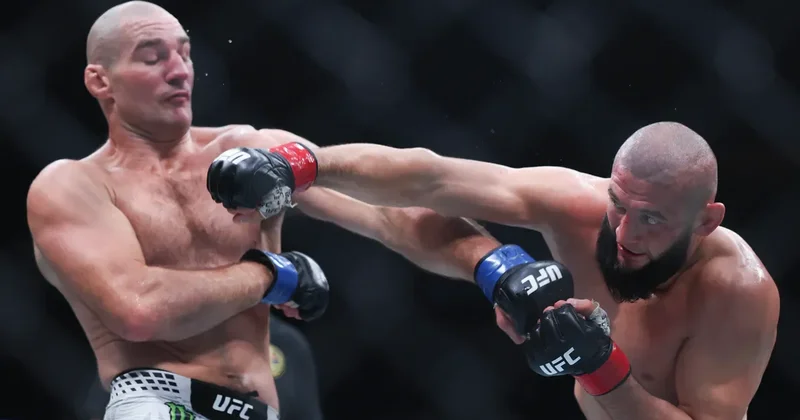 Хамзат Чимаев впервые в карьере проиграл в UFC