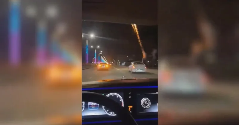 В Атырау запускали фейерверки из машины на ходу